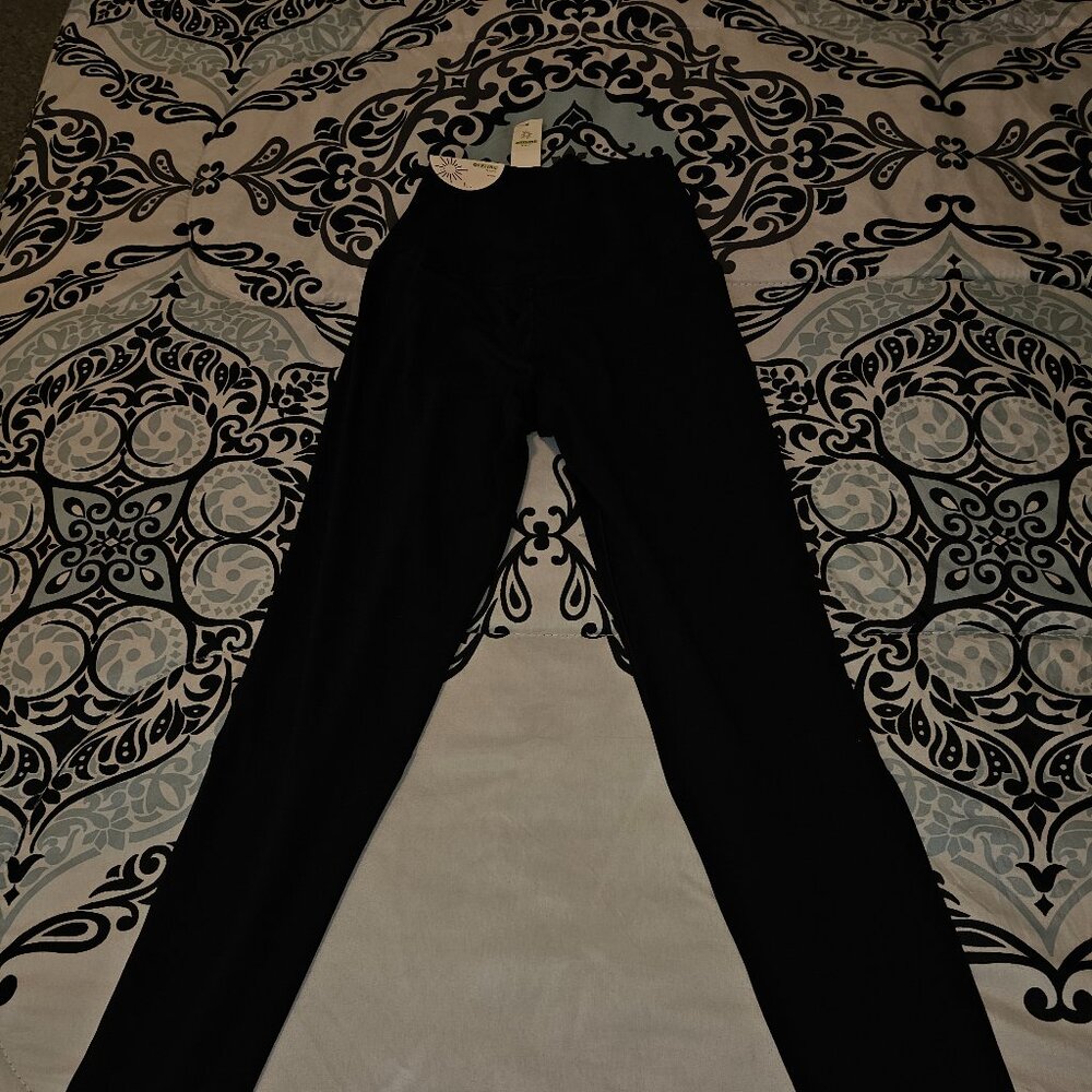 Women's Small Black Leggings